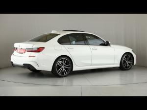 BMW 3 Series 320i M Sport - Image 2