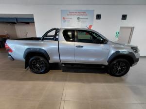 Toyota Hilux 2.8GD-6 Xtra cab 4x4 Legend manual - Image 3