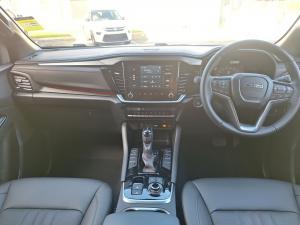 Isuzu mu-X 3.0TD Onyx XT 4WD - Image 6