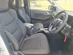 Isuzu D-Max 1.9TD Extended cab LS auto - Image 16
