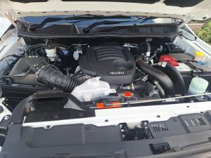 Isuzu D-Max 1.9TD Extended cab LS auto - Image 18