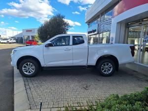 Isuzu D-Max 1.9TD Extended cab LS auto - Image 21