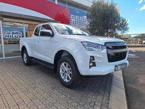 Isuzu D-Max 1.9TD Extended cab LS auto - Image 1