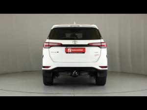 Toyota Fortuner 2.4GD-6 4x4 - Image 5
