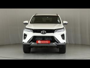 Toyota Fortuner 2.4GD-6 4x4 - Image 4