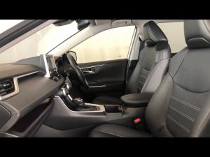 Toyota RAV4 2.0 VX - Image 7