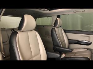 Kia Grand Sedona 2.2CRDi SXL - Image 10