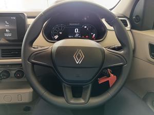 Renault Triber 1.0 Evolution - Image 8