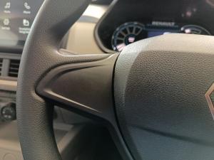 Renault Triber 1.0 Evolution - Image 9
