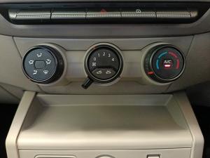 Renault Triber 1.0 Evolution - Image 13