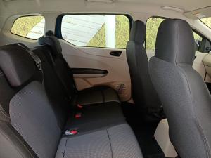 Renault Triber 1.0 Evolution - Image 15