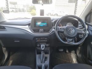 Toyota Starlet 1.5 XS auto - Image 6