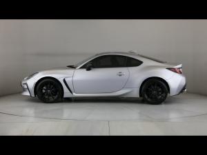 Toyota GR86 2.4 auto - Image 22