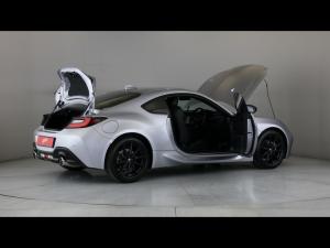 Toyota GR86 2.4 auto - Image 31