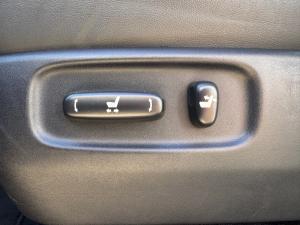 Toyota Land Cruiser 200 4.5D-4D V8 VX - Image 18