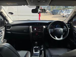 Toyota Fortuner 2.4GD-6 auto - Image 6