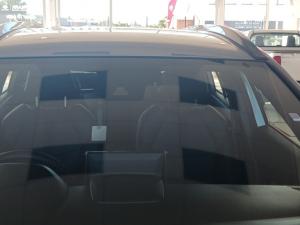 Toyota Corolla Cross 1.8 XR - Image 15