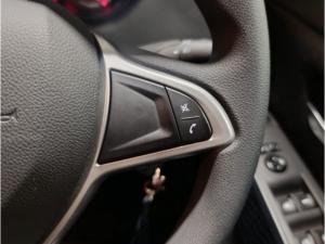 Nissan Magnite 1.0 Visia - Image 9