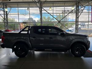 Nissan Navara 2.5DDTI SE automatic D/C - Image 6