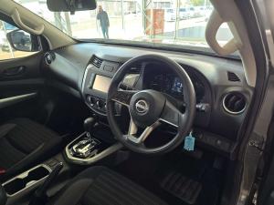 Nissan Navara 2.5DDTI SE automatic D/C - Image 8