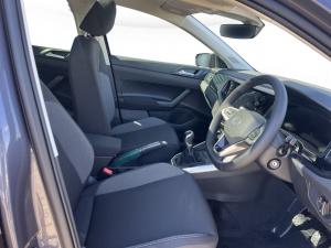 Volkswagen Polo hatch 1.0TSI Life manual - Image 12
