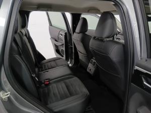 Mitsubishi Outlander 2.5 GLS - Image 11