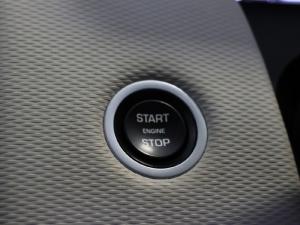Land Rover Discovery Sport D200 R-Dynamic HSE - Image 30