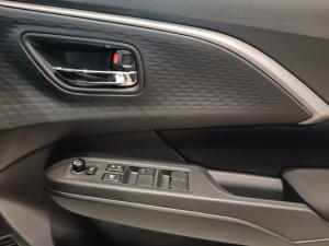 Suzuki Swift 1.2 GL+ manual - Image 12