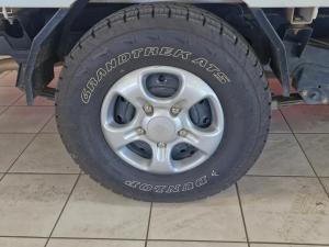 Mahindra Pik Up 2.2CRDe single cab dropside S4 - Image 9