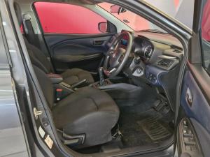 Toyota Starlet 1.5 Xi - Image 12