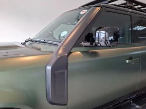 Land Rover Defender 110 D350 X-Dynamic HSE - Image 16