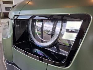 Land Rover Defender 110 D350 X-Dynamic HSE - Image 28