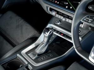 Audi Q3 Sportback 40TFSI quattro S line - Image 17
