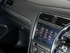 Volkswagen Golf 1.4TSI Comfortline - Image 17