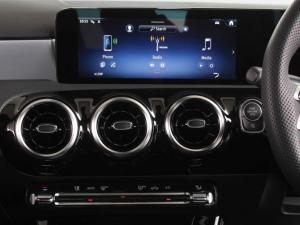 Mercedes-Benz A-Class A200 hatch Progressive - Image 12