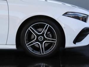 Mercedes-Benz A-Class A200 hatch Progressive - Image 23