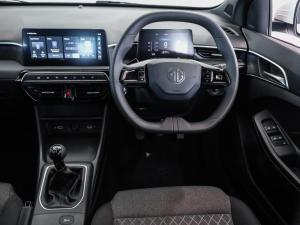 MG MG3 1.5 Comfort manual - Image 16