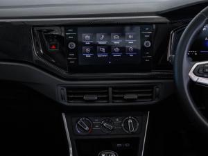 Volkswagen Polo hatch 1.0TSI Life manual - Image 21