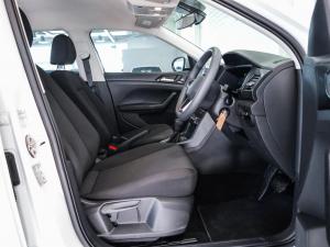 Volkswagen T-Cross 1.0TSI auto - Image 10