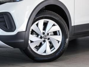 Volkswagen T-Cross 1.0TSI auto - Image 2