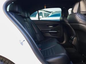 Mercedes-Benz C-Class C200 Avantgarde - Image 10