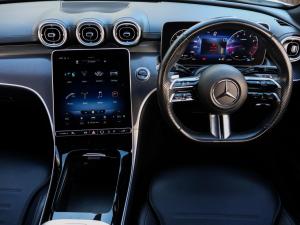 Mercedes-Benz C-Class C200 Avantgarde - Image 15