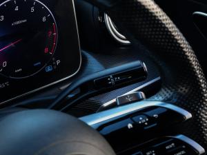 Mercedes-Benz C-Class C200 Avantgarde - Image 16