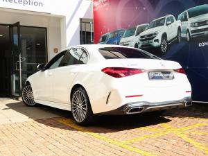 Mercedes-Benz C-Class C200 Avantgarde - Image 4