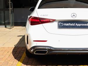 Mercedes-Benz C-Class C200 Avantgarde - Image 6