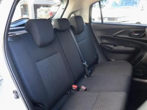Suzuki Swift 1.2 GL - Image 12