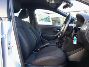 Volkswagen Polo Vivo hatch 1.0TSI GT - Image 7