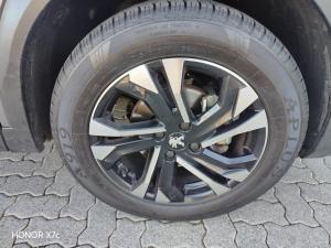 Peugeot 2008 1.2T Allure - Image 22