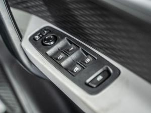 Renault Kiger 1.0 Techno auto - Image 18