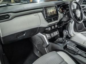 Renault Kiger 1.0 Techno auto - Image 24